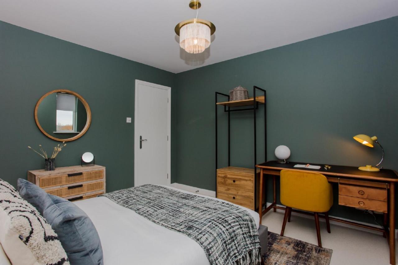 The Sparkford Gardens - Lovely 2Bdr With Balcony لندن المظهر الخارجي الصورة