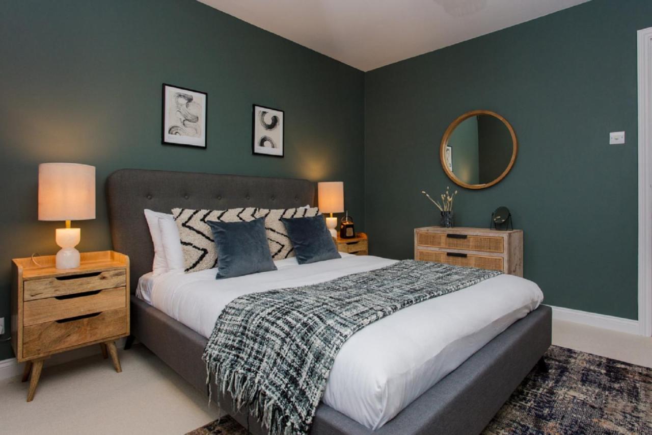 The Sparkford Gardens - Lovely 2Bdr With Balcony لندن المظهر الخارجي الصورة